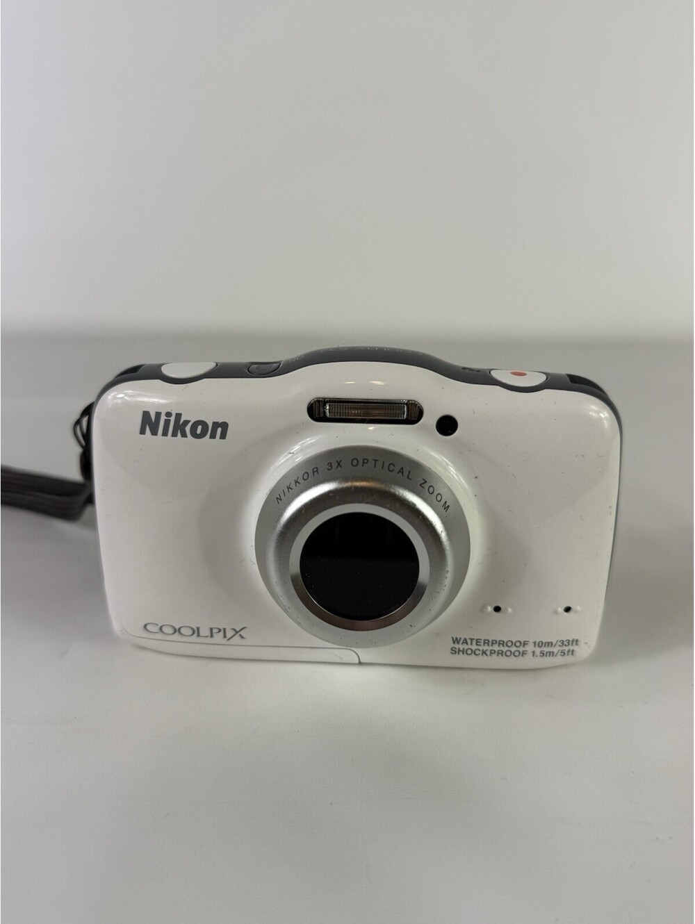 Nikon Coolpix S32 13.2MP Waterproof Digital Camera No Power